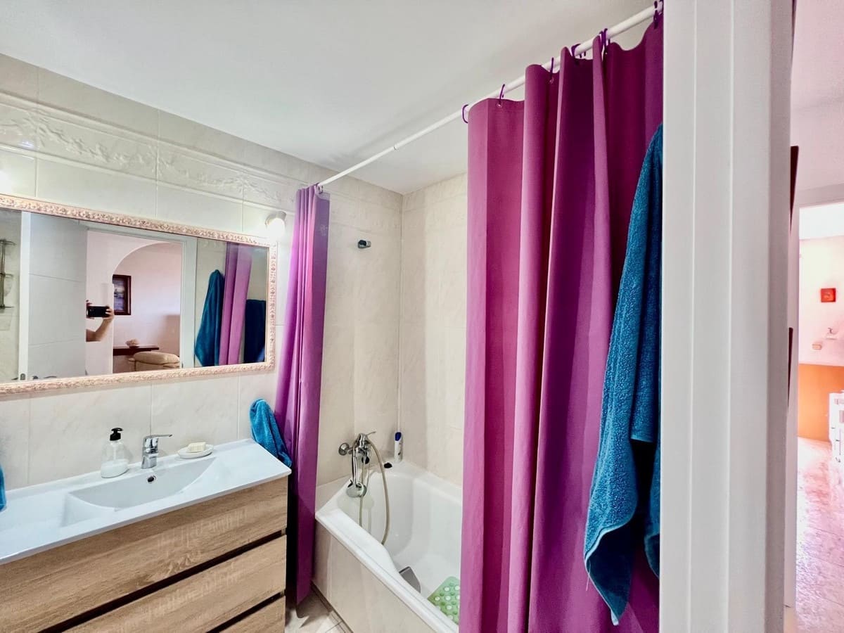 4 sypialnia Penthouse na sprzedaż w Benalmadena z basenem garażem - 485 000 € (Ref: 9563902)