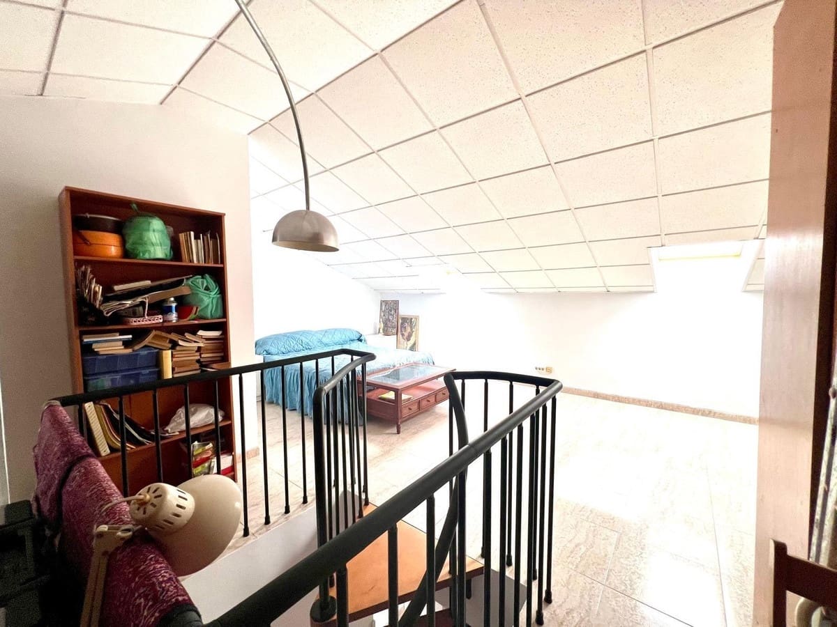 4 sypialnia Penthouse na sprzedaż w Benalmadena z basenem garażem - 485 000 € (Ref: 9563902)