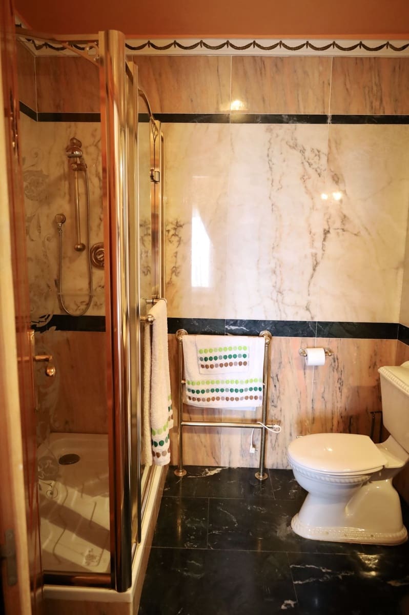 4 camera da letto Villa in vendita in Benalmadena Costa con piscina garage - 1.340.000 € (Rif: 9565487)