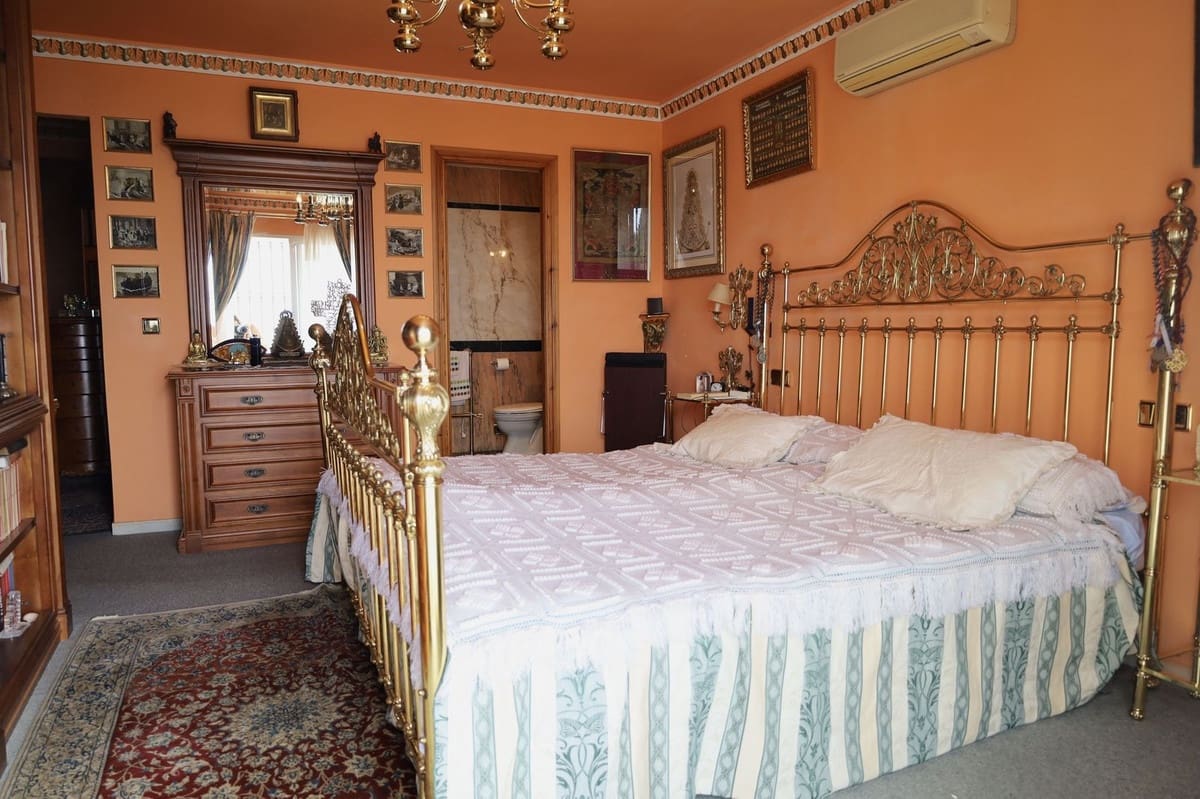 4 camera da letto Villa in vendita in Benalmadena Costa con piscina garage - 1.340.000 € (Rif: 9565487)