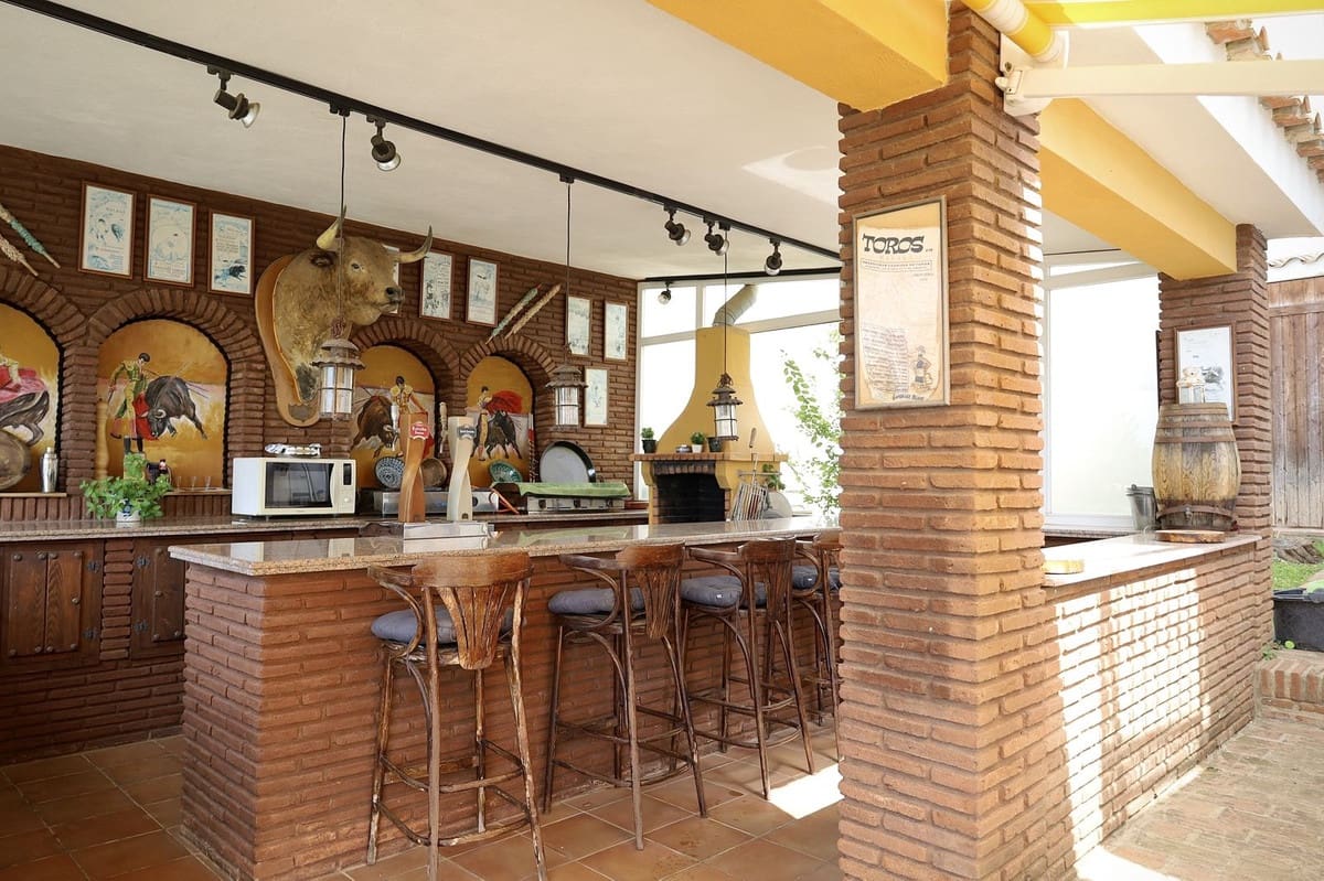 4 camera da letto Villa in vendita in Benalmadena Costa con piscina garage - 1.340.000 € (Rif: 9565487)