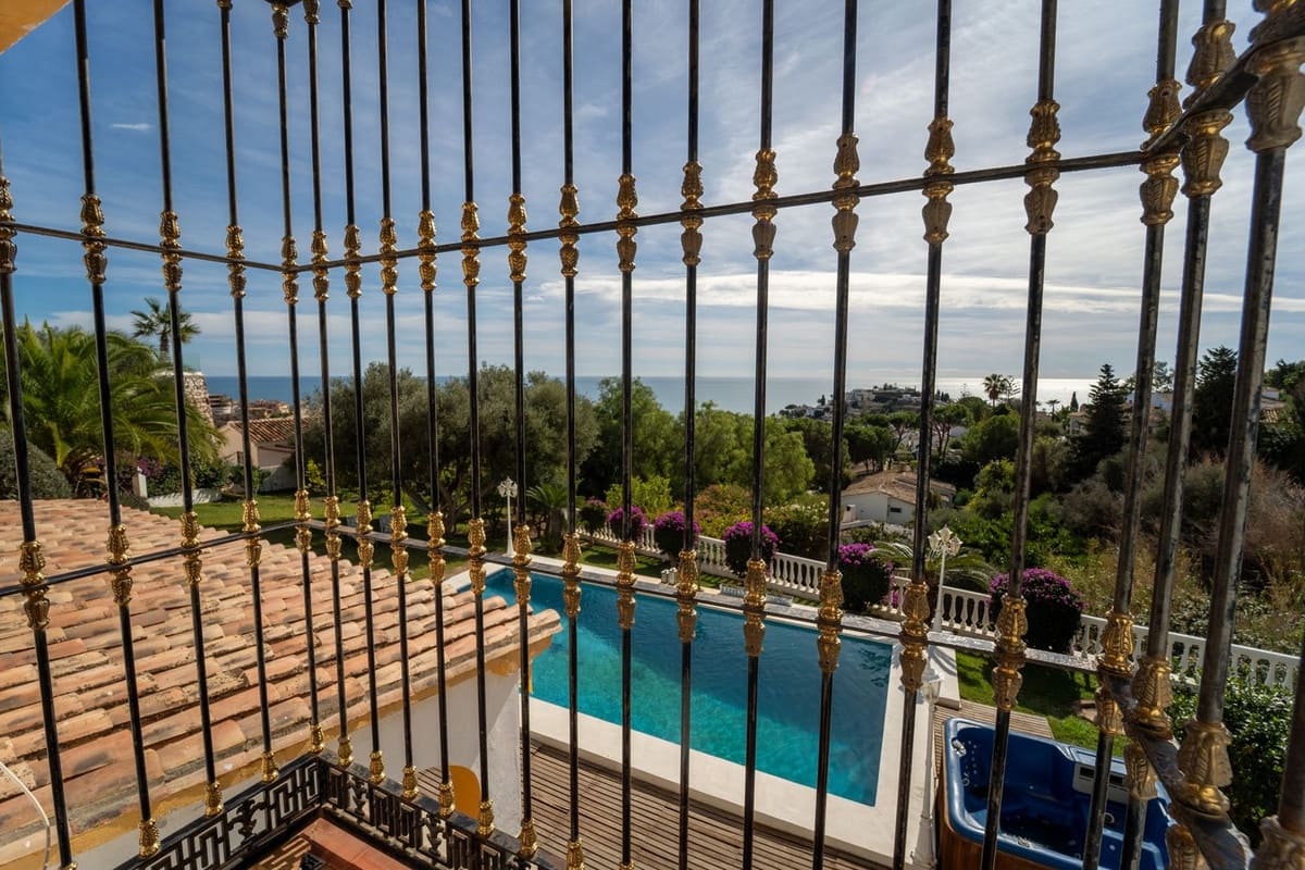 4 camera da letto Villa in vendita in Benalmadena Costa con piscina garage - 1.340.000 € (Rif: 9565487)