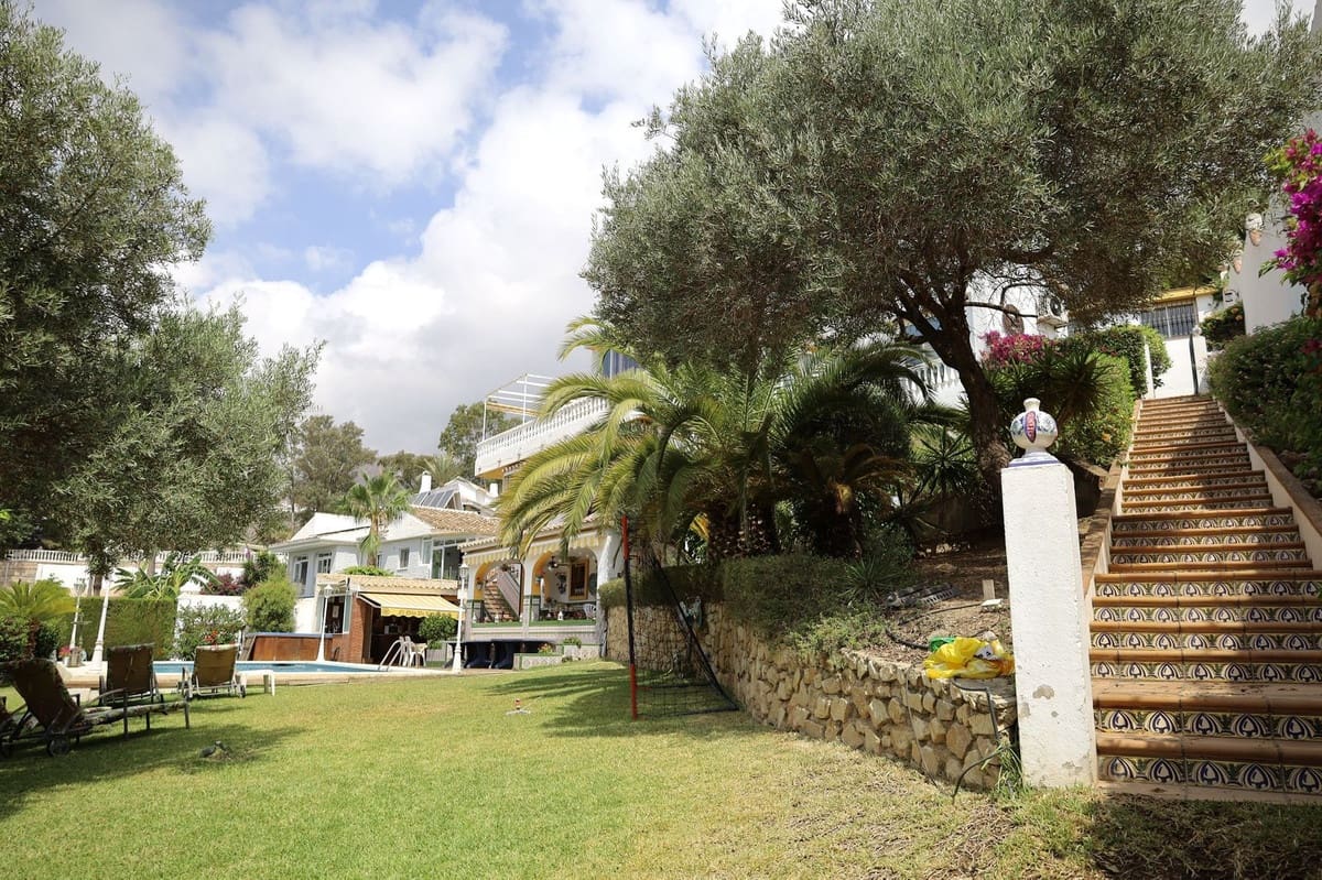 4 camera da letto Villa in vendita in Benalmadena Costa con piscina garage - 1.340.000 € (Rif: 9565487)