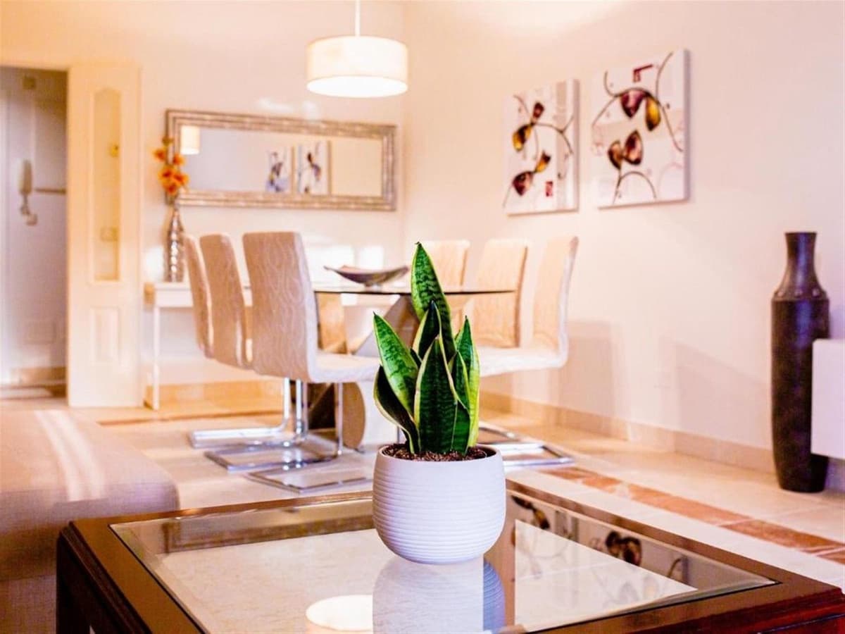 2 slaapkamer Appartement te koop in Estepona met zwembad garage - € 450.000 (Ref: 9566562)