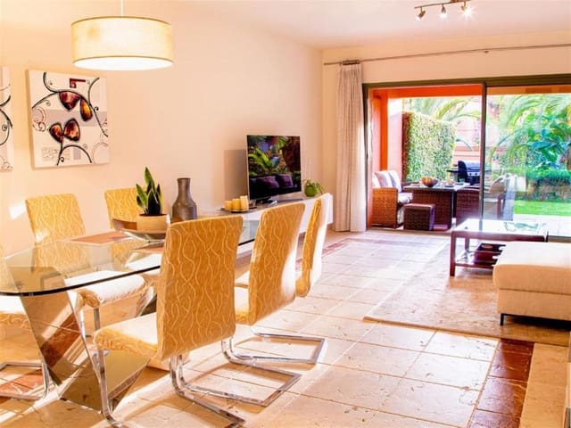 2 slaapkamer Appartement te koop in Estepona met zwembad garage - € 450.000 (Ref: 9566562)