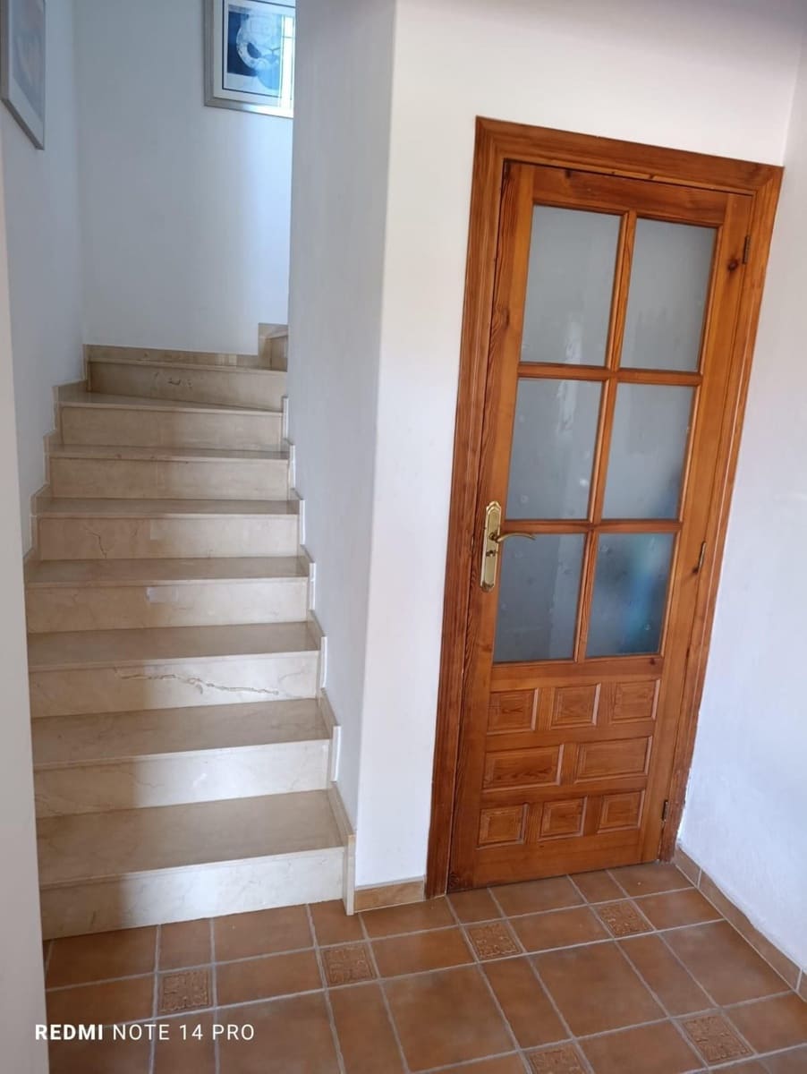 5 bedroom Villa for sale in Alhaurin el Grande with pool garage - € 495,000 (Ref: 9566618)