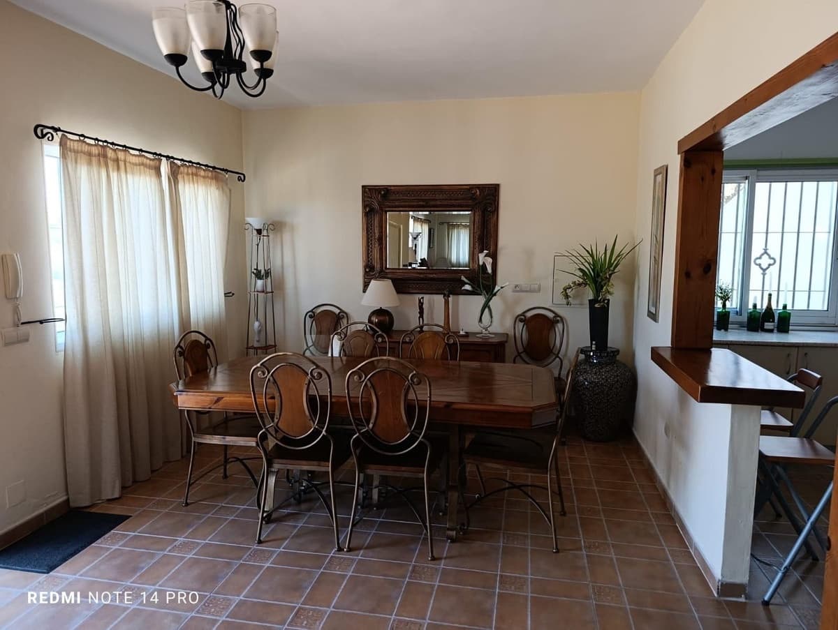 5 bedroom Villa for sale in Alhaurin el Grande with pool garage - € 495,000 (Ref: 9566618)