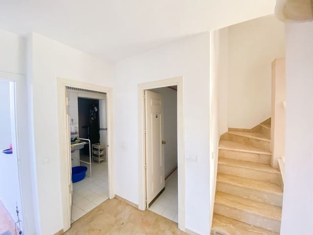 3 slaapkamer Huis te koop in Nueva Andalucia, Marbella met zwembad garage - € 495.000 (Ref: 9566692)