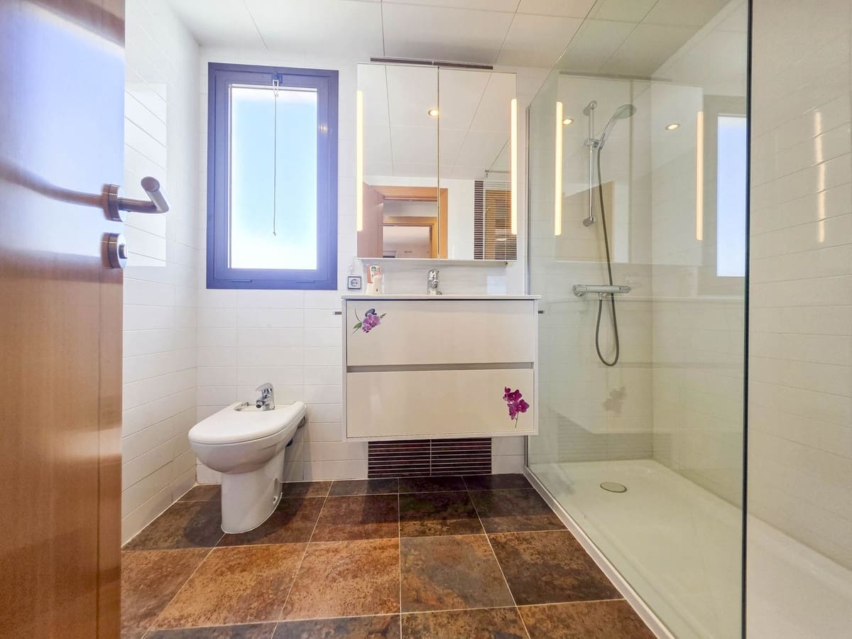 2 Zimmer Penthouse zu verkaufen in Bahia de Casares mit Pool Garage - 499.000 € (Ref: 9566693)