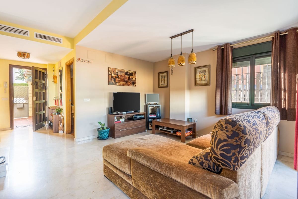 3 bedroom Townhouse for sale in Cancelada with pool garage - € 485,000 (Ref: 9566697)