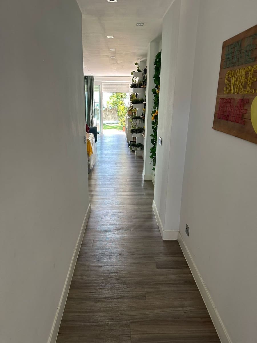 1 Zimmer Apartment zu verkaufen in Bahia de Casares mit Pool Garage - 479.000 € (Ref: 9566699)