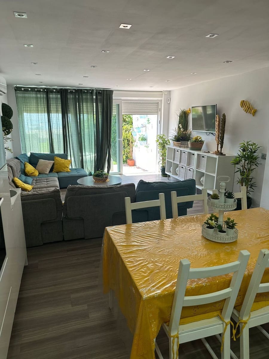 1 Zimmer Apartment zu verkaufen in Bahia de Casares mit Pool Garage - 479.000 € (Ref: 9566699)