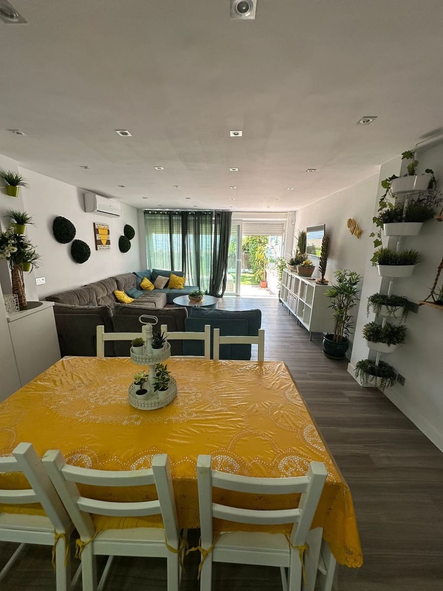 1 Zimmer Apartment zu verkaufen in Bahia de Casares mit Pool Garage - 479.000 € (Ref: 9566699)