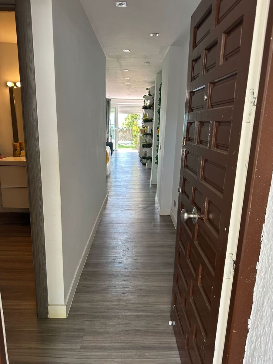 1 Zimmer Apartment zu verkaufen in Bahia de Casares mit Pool Garage - 479.000 € (Ref: 9566699)