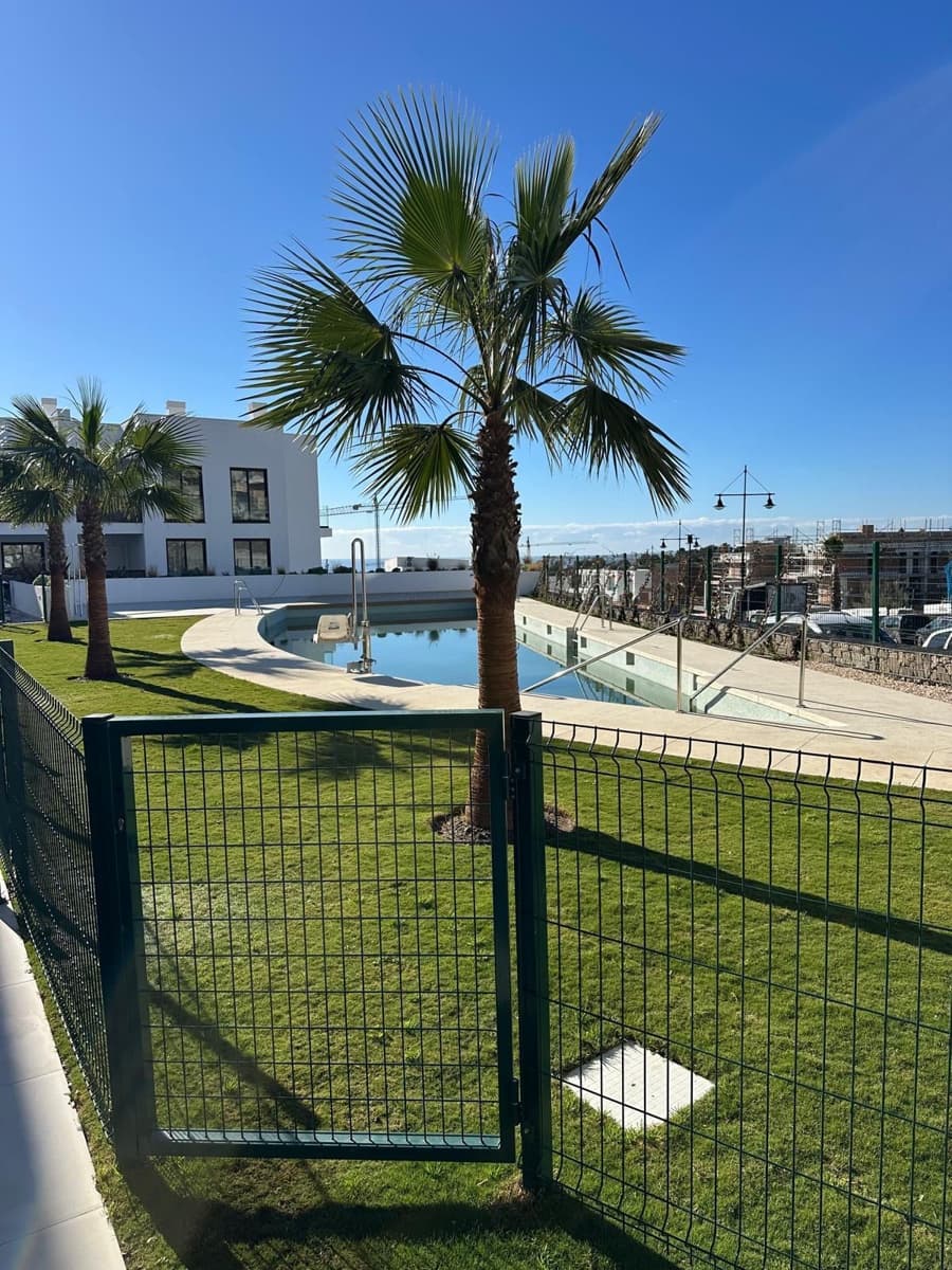 2 soveværelse Lejlighed til salg i Benalmadena Costa med swimmingpool garage - € 559.000 (Ref: 9569934)