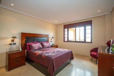 3 soverom Leilighet til salgs i La Mairena med svømmebasseng garasje - € 465 000 (Ref: 9569965)