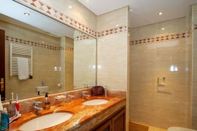 3 soverom Leilighet til salgs i La Mairena med svømmebasseng garasje - € 465 000 (Ref: 9569965)