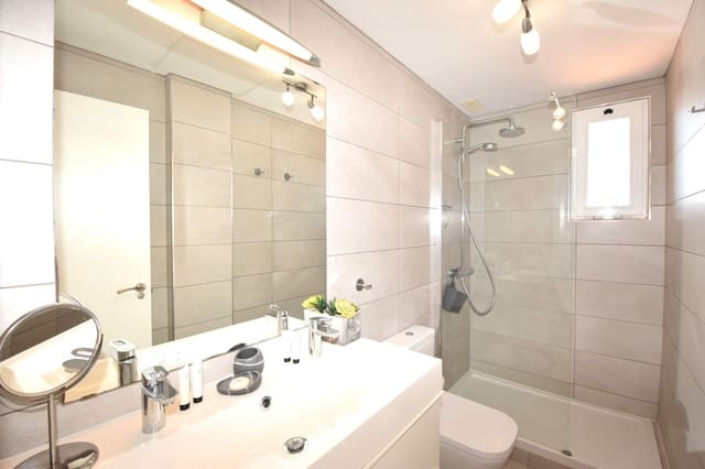 2 sovrum Takvåning till salu i La Cala de Mijas, Mijas med pool garage - 475 000 € (Ref: 9570035)