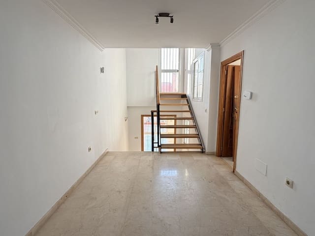 4 soveværelse Byhus til salg i Riviera del Sol, Mijas med swimmingpool garage - € 475.000 (Ref: 9571867)