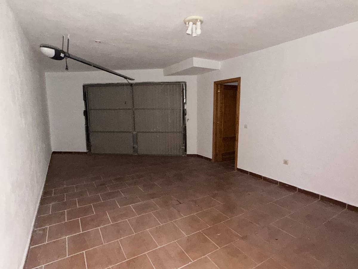 4 quarto Casa em Banda para venda em Riviera del Sol com piscina garagem - 475 000 € (Ref: 9571867)