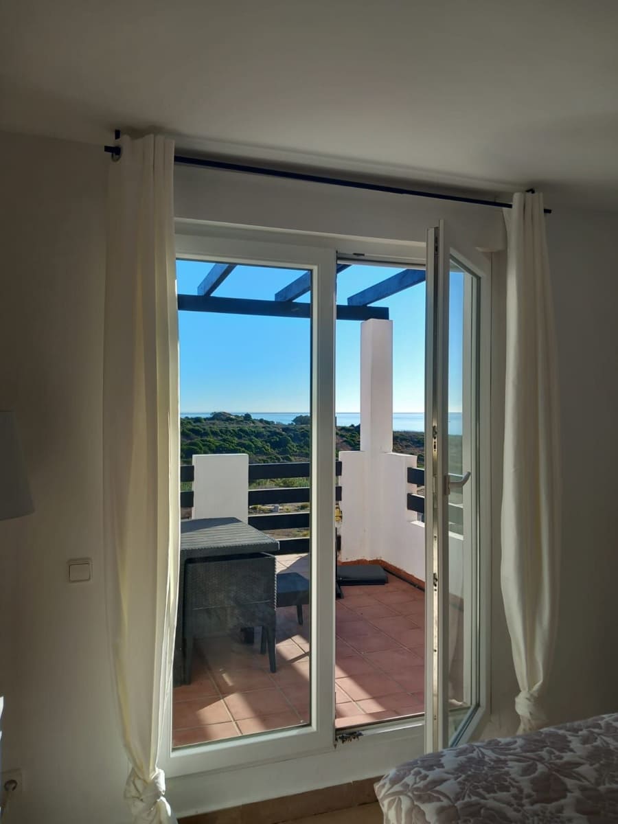 3 soveværelse Penthouse til salg i Manilva med swimmingpool garage - € 450.000 (Ref: 9572066)