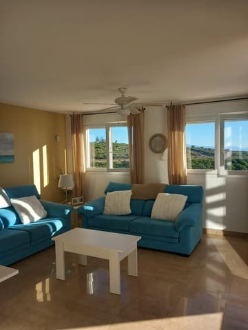 3 soveværelse Penthouse til salg i Manilva med swimmingpool garage - € 450.000 (Ref: 9572066)