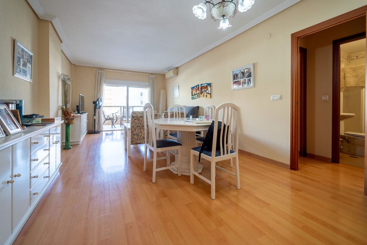 2 sovrum Lägenhet till salu i Fuengirola med pool - 450 000 € (Ref: 9572068)