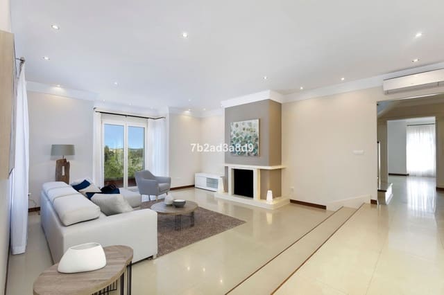 6 chambre Villa/Maison à vendre à Sotogrande Costa, San Roque avec piscine garage - 4 550 000 € (Ref: 9579156)