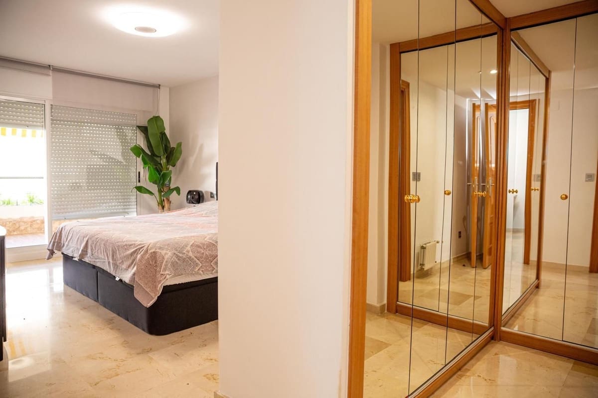 2 sovrum Lägenhet till salu i Guadalmina med pool garage - 450 000 € (Ref: 9579190)