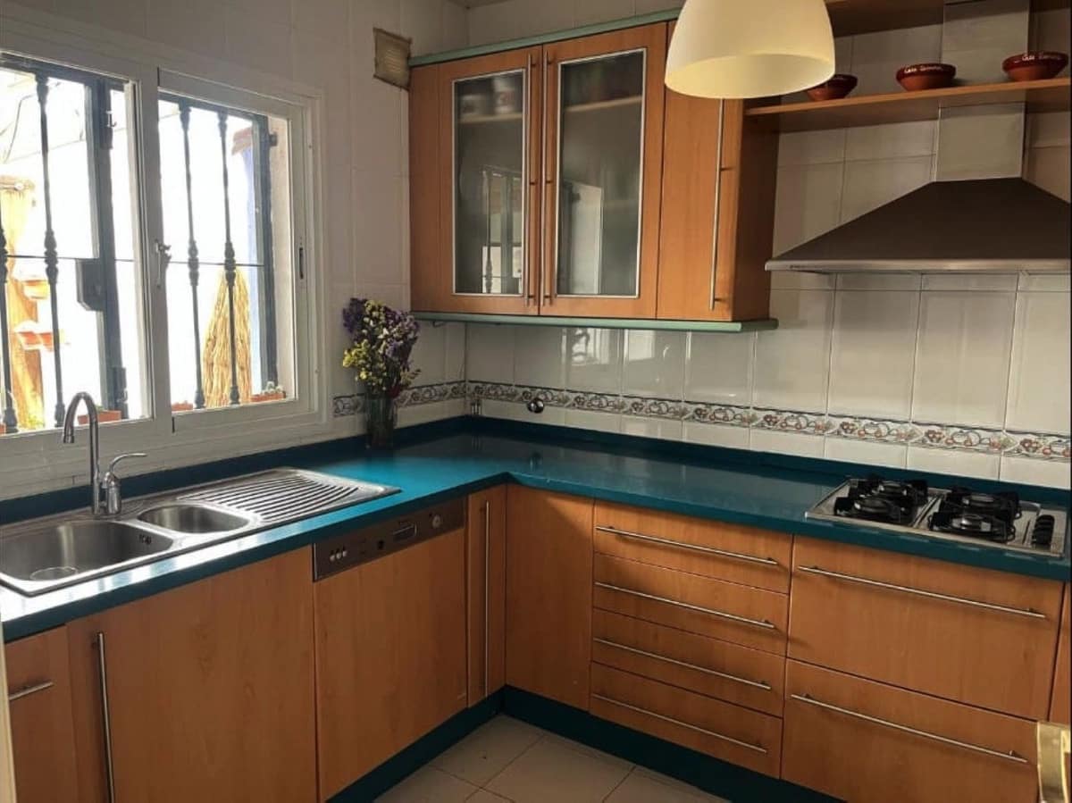 3 soveværelse Byhus til salg i Marbella med garage - € 550.000 (Ref: 9579196)