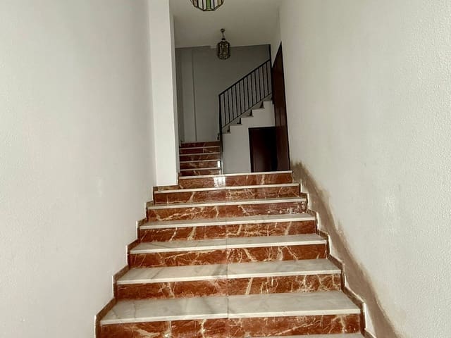 4 camera da letto Attico in vendita in Estepona - 440.000 € (Rif: 9579206)