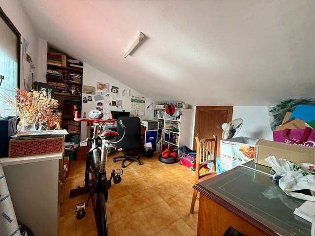 4 camera da letto Attico in vendita in Estepona - 440.000 € (Rif: 9579206)