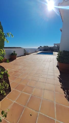 3 sypialnia Bungalow na sprzedaż w El Chaparral - La Siesta - La Torreta, Torrevieja z basenem - 795 000 € (Ref: 9579987)
