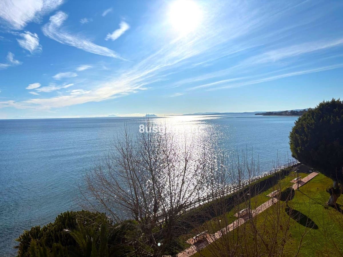 1 makuuhuone Kattohuoneisto myytävänä paikassa New Golden Mile mukana uima-altaan - 180 000 € (Ref: 9580051)