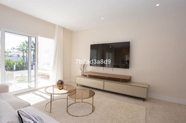 4 sovrum Takvåning till salu i Nueva Andalucia, Marbella med pool garage - 1 290 000 € (Ref: 9580093)