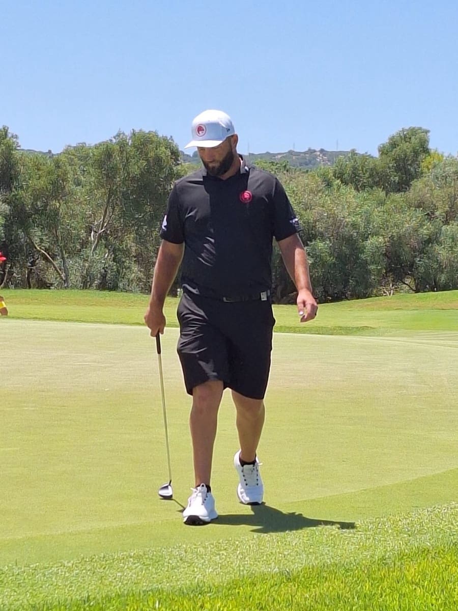 3 bedroom Semi-detached Villa for sale in La Duquesa / Puerto de la Duquesa with pool garage - € 465,000 (Ref: 9580283)