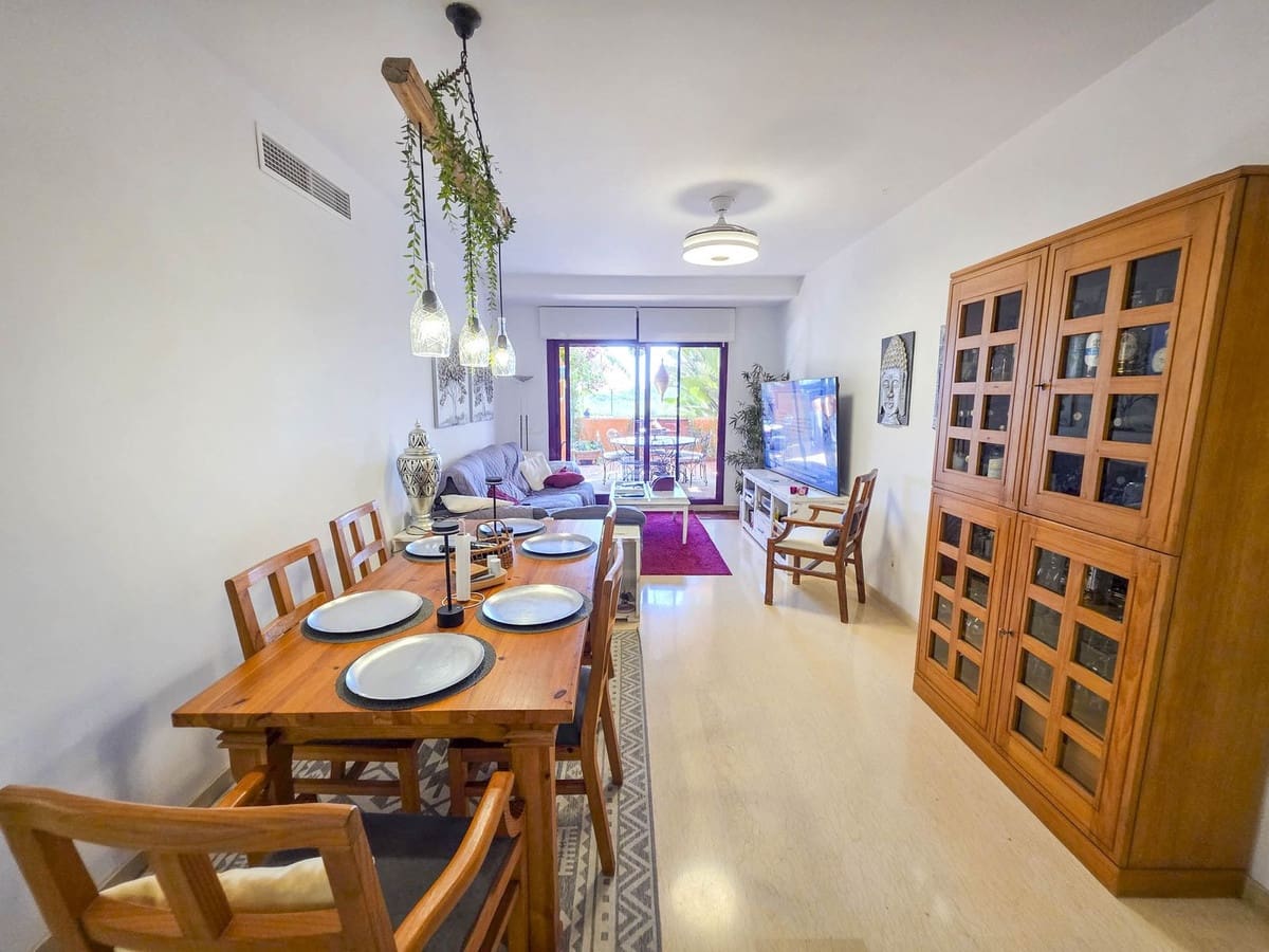 3 slaapkamer Appartement te koop in La Duquesa / Puerto de la Duquesa met zwembad garage - € 499.000 (Ref: 9580304)