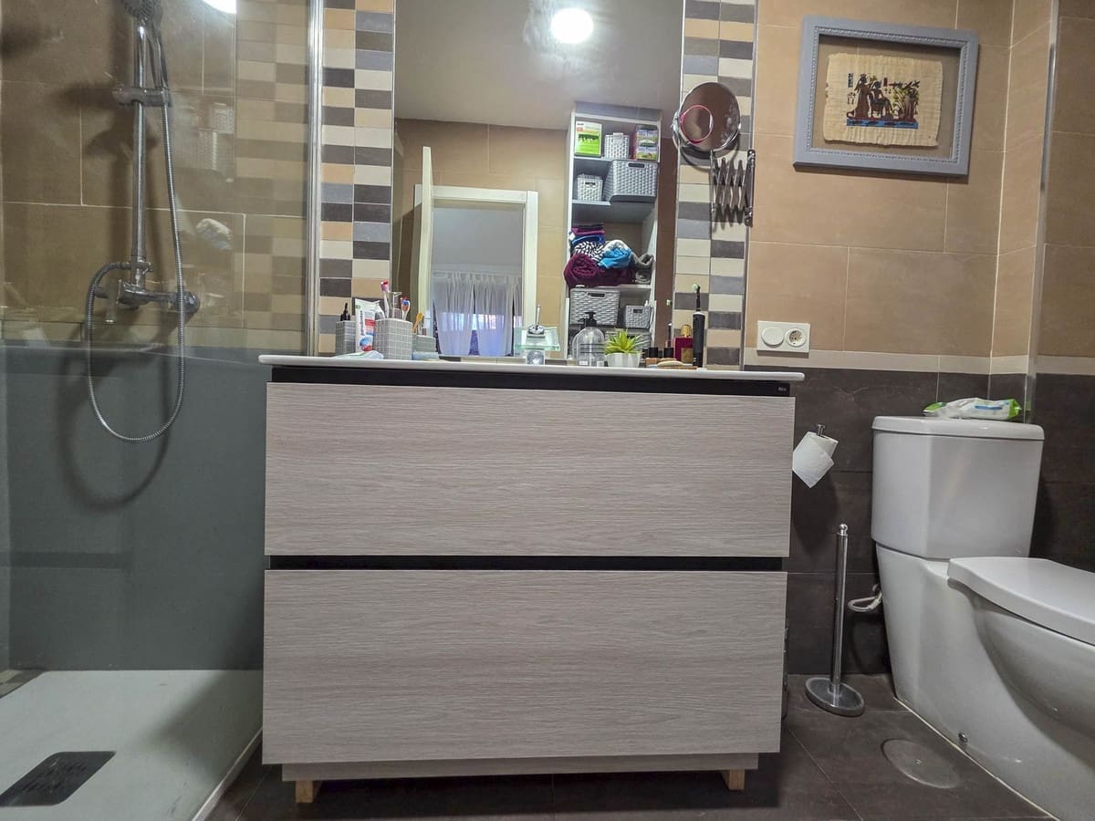 3 slaapkamer Appartement te koop in La Duquesa / Puerto de la Duquesa met zwembad garage - € 499.000 (Ref: 9580304)