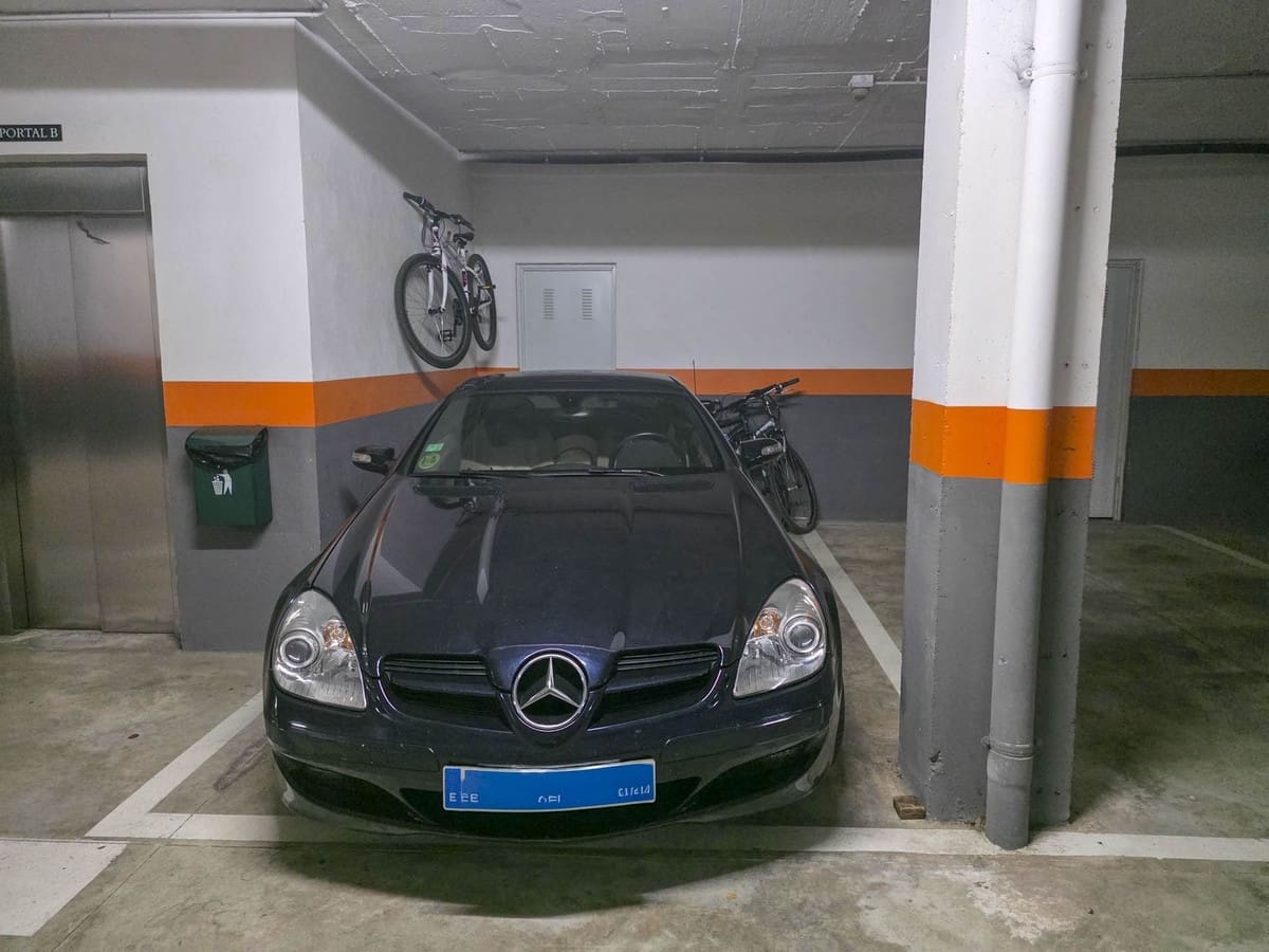 3 slaapkamer Appartement te koop in La Duquesa / Puerto de la Duquesa met zwembad garage - € 499.000 (Ref: 9580304)