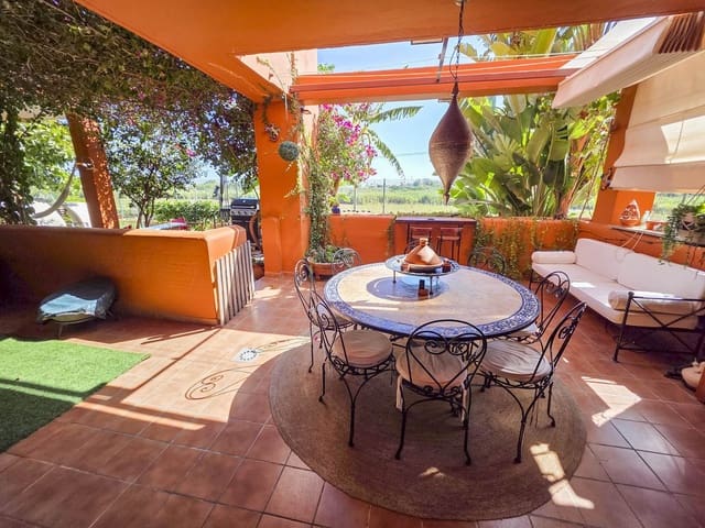 3 slaapkamer Appartement te koop in La Duquesa / Puerto de la Duquesa, Manilva met zwembad garage - € 499.000 (Ref: 9580304)