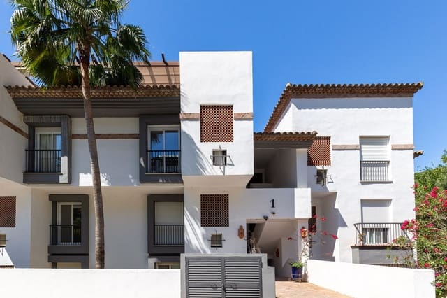 2 sovrum Takvåning till salu i Benahavís med pool garage - 469 000 € (Ref: 9580340)