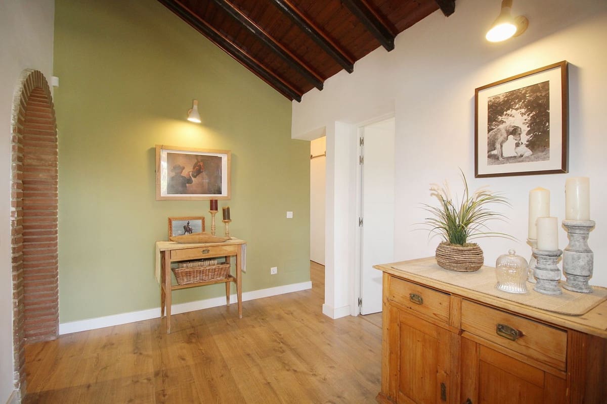 3 soveværelse Villa til salg i Alhaurin el Grande med swimmingpool garage - € 475.000 (Ref: 9580361)