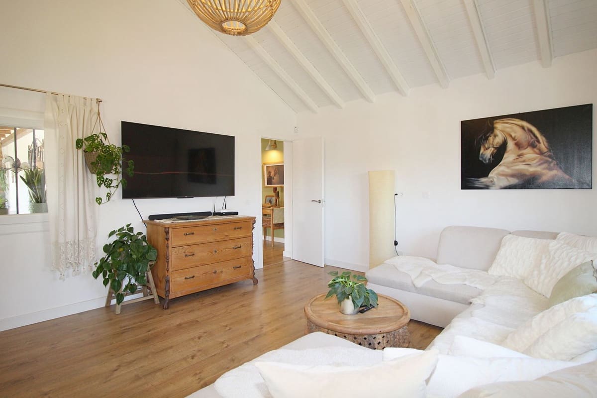 3 soveværelse Villa til salg i Alhaurin el Grande med swimmingpool garage - € 475.000 (Ref: 9580361)