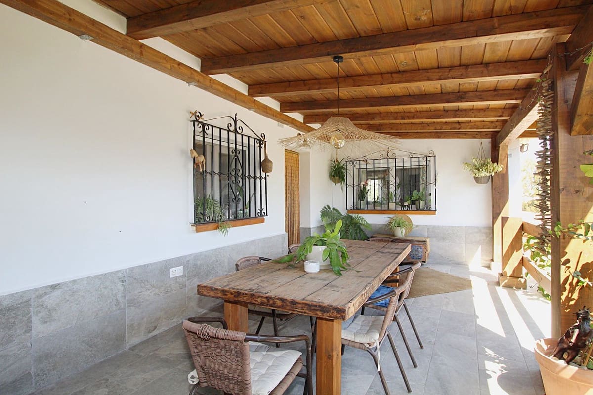 3 soveværelse Villa til salg i Alhaurin el Grande med swimmingpool garage - € 475.000 (Ref: 9580361)