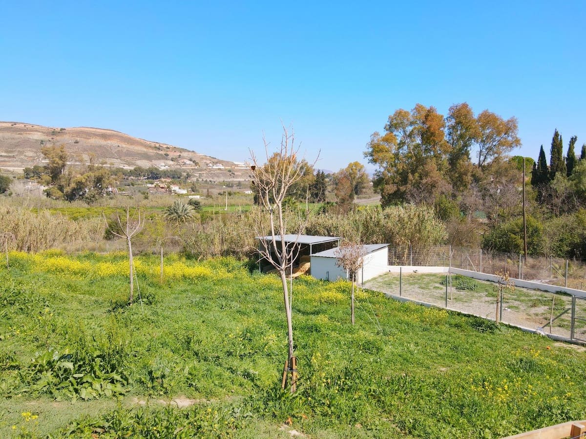 3 soveværelse Villa til salg i Alhaurin el Grande med swimmingpool garage - € 475.000 (Ref: 9580361)