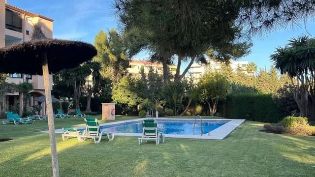 3 soveværelse Lejlighed til salg i Nueva Andalucia, Marbella med swimmingpool garage - € 477.000 (Ref: 9580416)