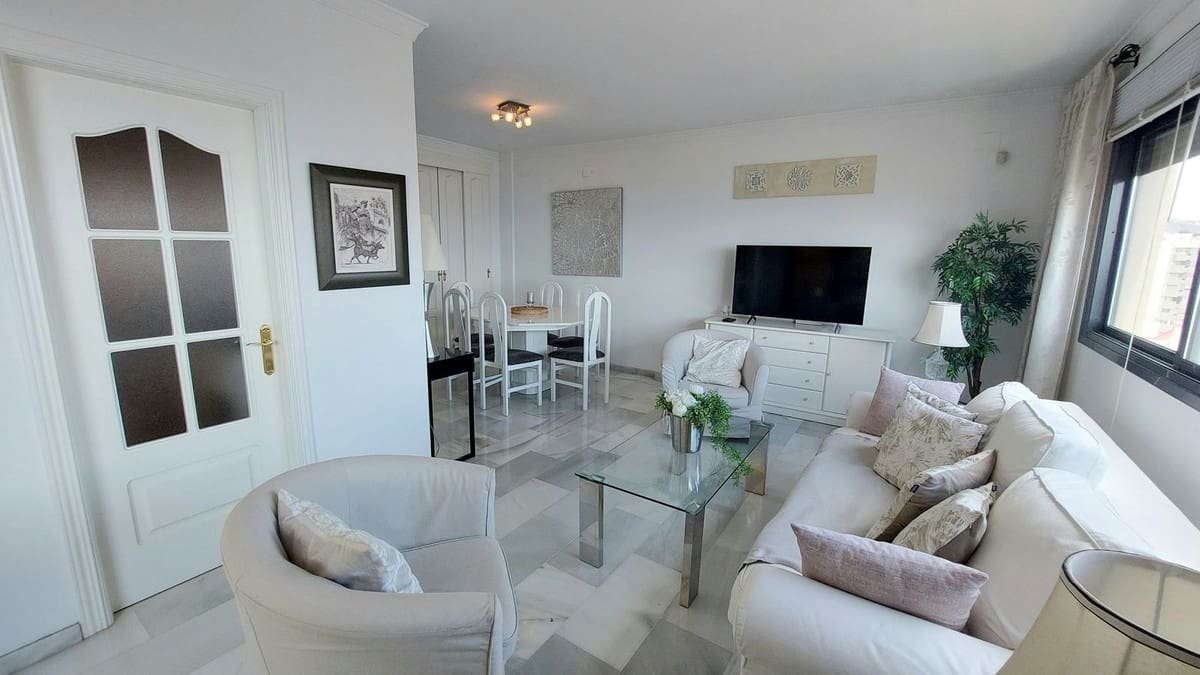 2 quarto Penthouse para venda em Fuengirola com piscina garagem - 479 000 € (Ref: 9581221)