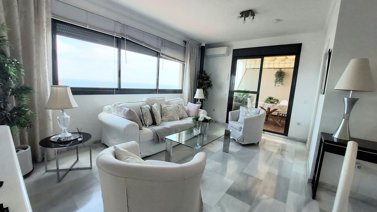 2 quarto Penthouse para venda em Fuengirola com piscina garagem - 479 000 € (Ref: 9581221)