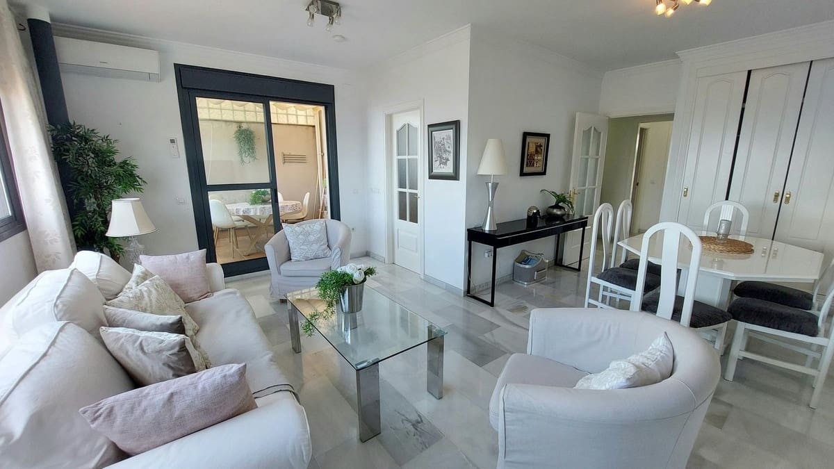 2 quarto Penthouse para venda em Fuengirola com piscina garagem - 479 000 € (Ref: 9581221)