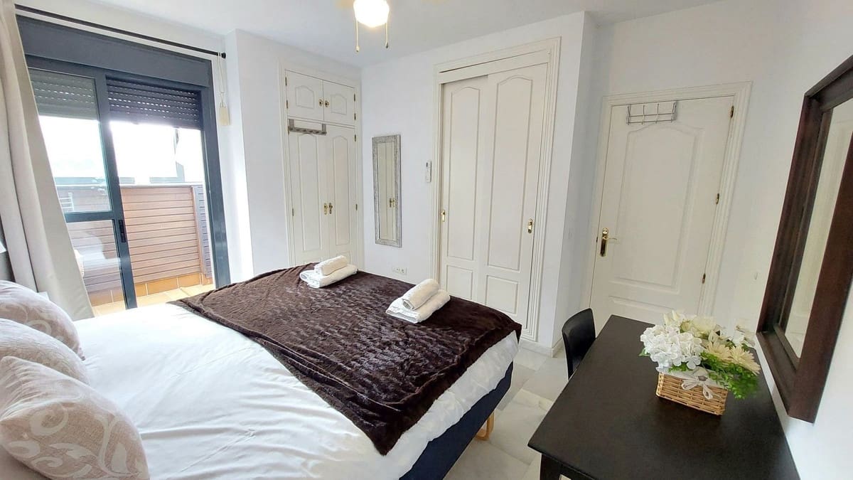 2 quarto Penthouse para venda em Fuengirola com piscina garagem - 479 000 € (Ref: 9581221)